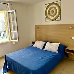 Pmr 2-4 Personnes - Piscine - Clim - 100m De La * Sari-Solenzara